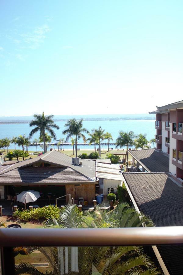 Life * Brasilia